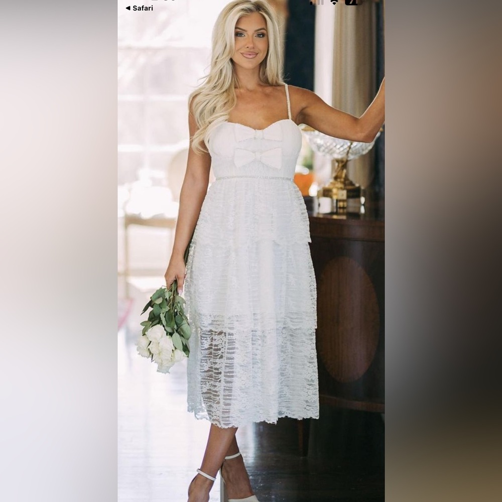 Lace bow dress